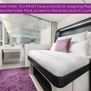 *** Hotel Yotelair Amsterdam Schiphol Transit Países Bajos