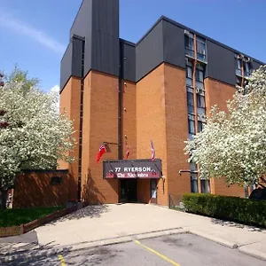 ** Hotel The Alexandra Canadá